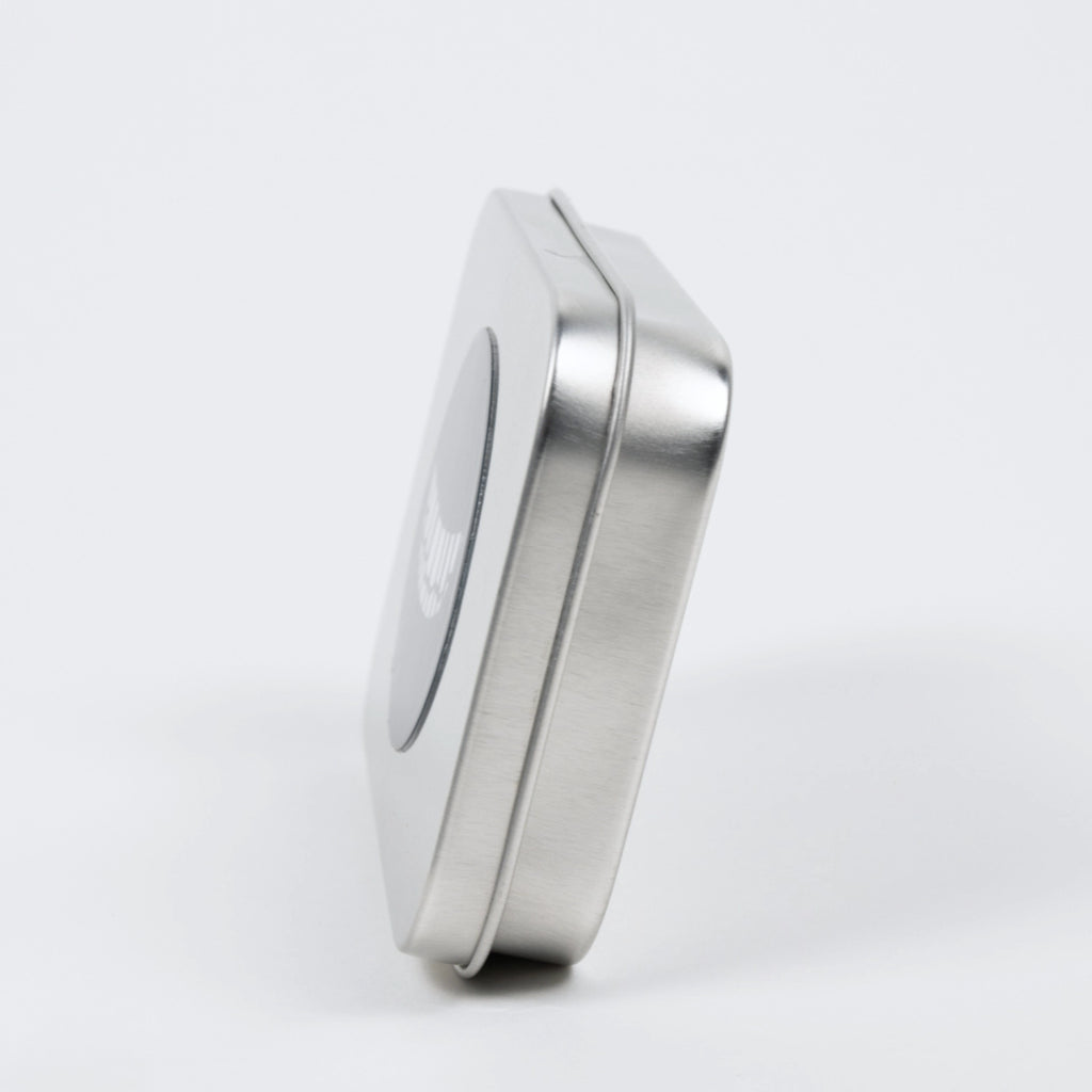 normal;c movement chalk kit upright and shown from the side